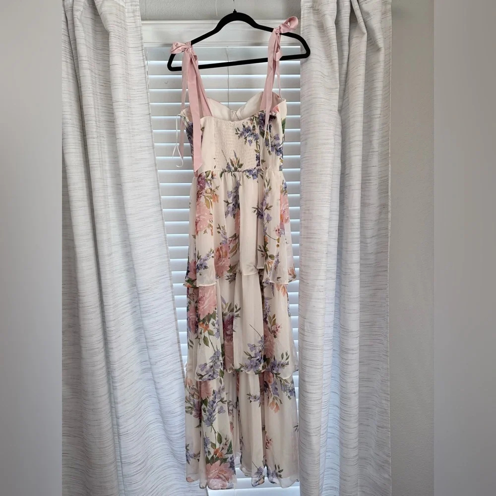 Blush Horizon Tiered Bustier Maxi Dress medium neutral floral - Picture 9 of 12